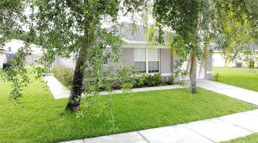 DAVENPORT, Florida 33896, 4 Bedrooms Bedrooms, ,3 BathroomsBathrooms,Residential,For Sale,SCRUB JAY,0,MFRS5128262