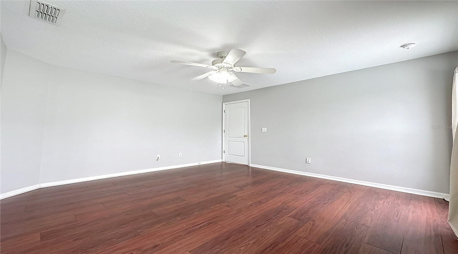 DAVENPORT, Florida 33896, 4 Bedrooms Bedrooms, ,3 BathroomsBathrooms,Residential,For Sale,SCRUB JAY,0,MFRS5128262