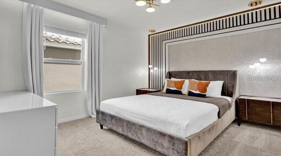 DAVENPORT, Florida 33837, 5 Bedrooms Bedrooms, ,4 BathroomsBathrooms,Residential,For Sale,OAKMOSS,MFRS5128700
