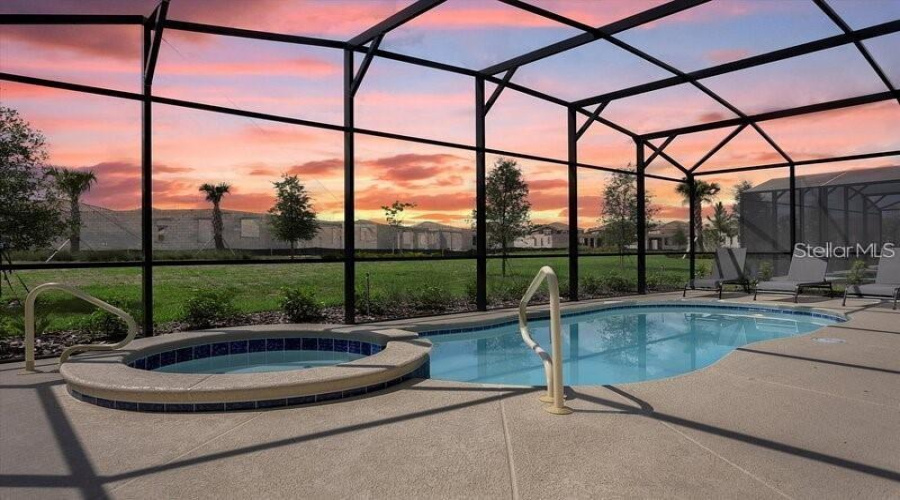 DAVENPORT, Florida 33837, 5 Bedrooms Bedrooms, ,4 BathroomsBathrooms,Residential,For Sale,OAKMOSS,MFRS5128700