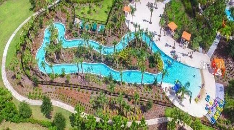 DAVENPORT, Florida 33837, 5 Bedrooms Bedrooms, ,4 BathroomsBathrooms,Residential,For Sale,OAKMOSS,MFRS5128700