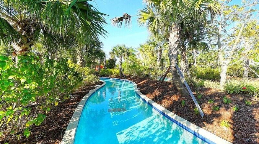 DAVENPORT, Florida 33837, 5 Bedrooms Bedrooms, ,4 BathroomsBathrooms,Residential,For Sale,OAKMOSS,MFRS5128700