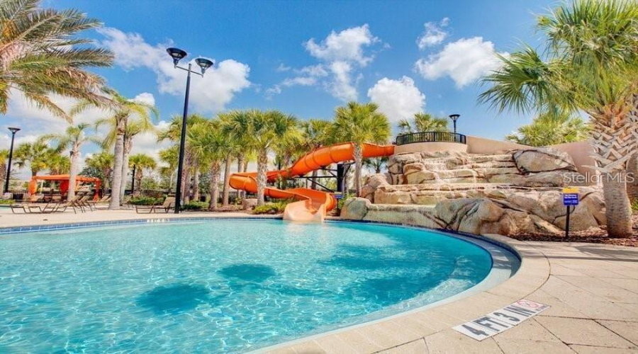 DAVENPORT, Florida 33837, 5 Bedrooms Bedrooms, ,4 BathroomsBathrooms,Residential,For Sale,OAKMOSS,MFRS5128700