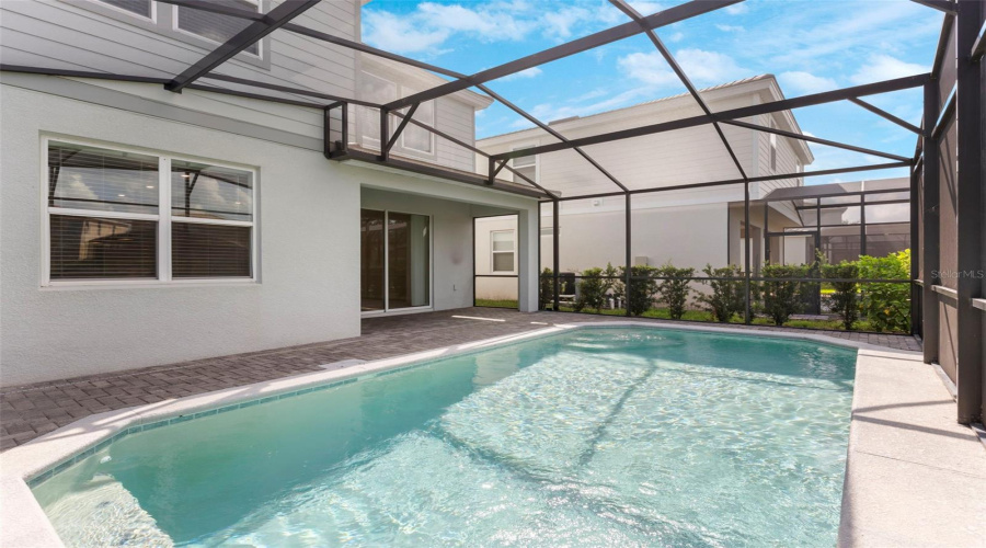 DAVENPORT, Florida 33837, 5 Bedrooms Bedrooms, ,4 BathroomsBathrooms,Residential,For Sale,OAKMOSS,0,MFRP4935103