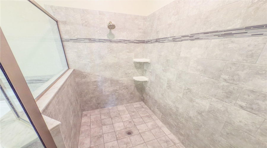 KISSIMMEE, Florida 34746, 4 Bedrooms Bedrooms, ,3 BathroomsBathrooms,Residential,For Sale,EGG HARBOR,MFRO6312719