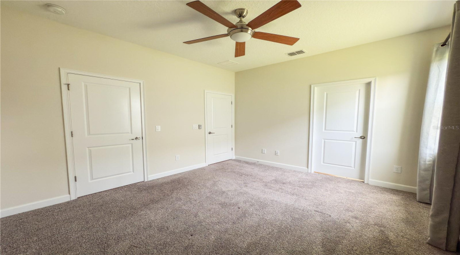 KISSIMMEE, Florida 34746, 4 Bedrooms Bedrooms, ,3 BathroomsBathrooms,Residential,For Sale,EGG HARBOR,MFRO6312719