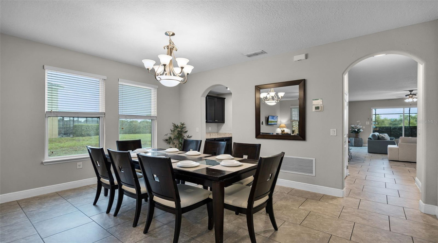 DAVENPORT, Florida 33837, 7 Bedrooms Bedrooms, ,5 BathroomsBathrooms,Residential,For Sale,OAKTREE,MFRO6316719