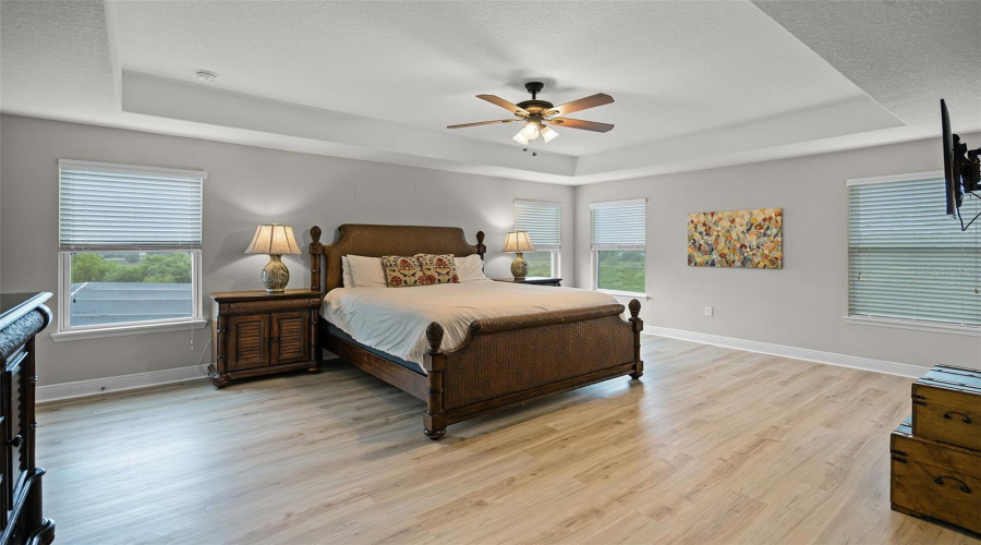 DAVENPORT, Florida 33837, 7 Bedrooms Bedrooms, ,5 BathroomsBathrooms,Residential,For Sale,OAKTREE,MFRO6316719
