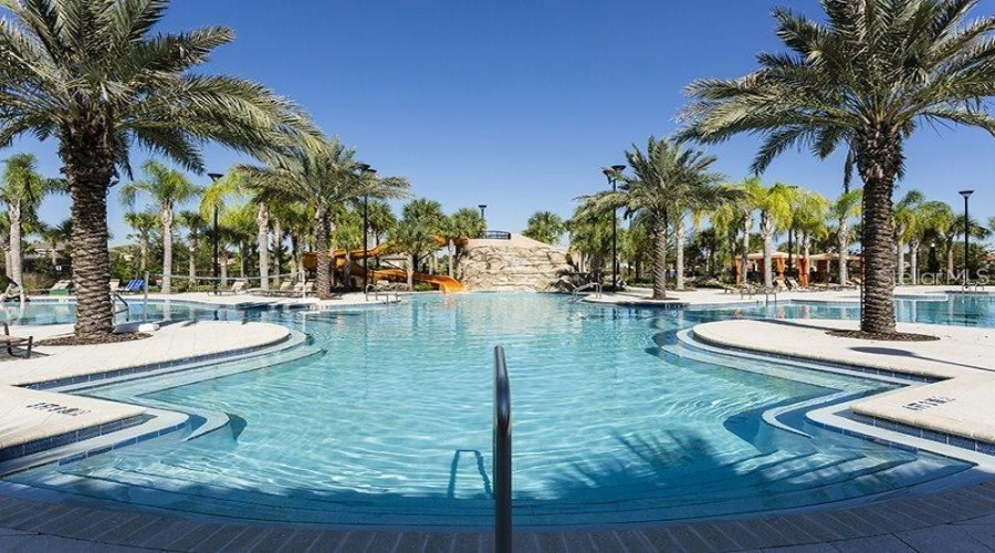 DAVENPORT, Florida 33837, 7 Bedrooms Bedrooms, ,5 BathroomsBathrooms,Residential,For Sale,OAKTREE,MFRO6316719