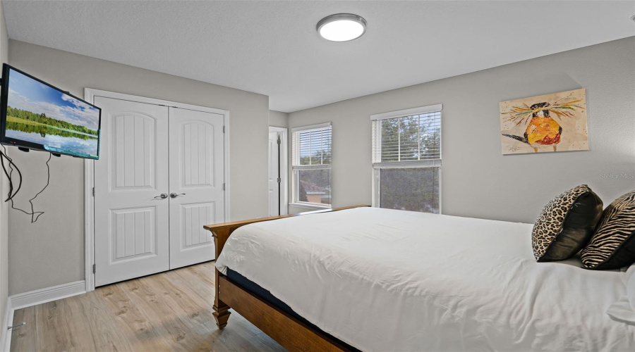 DAVENPORT, Florida 33837, 7 Bedrooms Bedrooms, ,5 BathroomsBathrooms,Residential,For Sale,OAKTREE,MFRO6316719