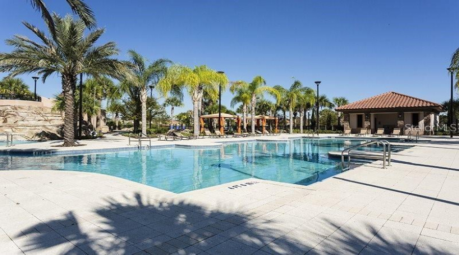 DAVENPORT, Florida 33837, 7 Bedrooms Bedrooms, ,5 BathroomsBathrooms,Residential,For Sale,OAKTREE,MFRO6316719