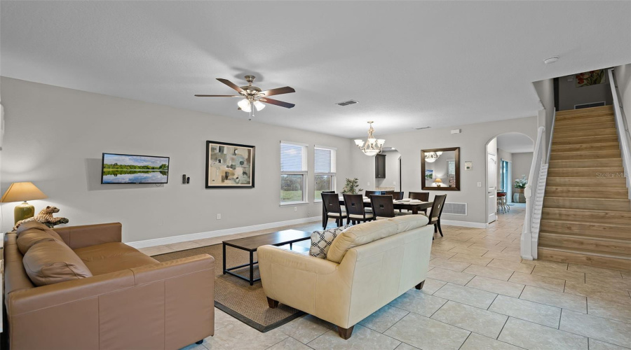 DAVENPORT, Florida 33837, 7 Bedrooms Bedrooms, ,5 BathroomsBathrooms,Residential,For Sale,OAKTREE,MFRO6316719