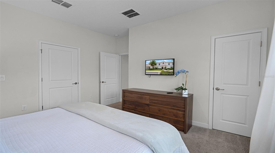 DAVENPORT, Florida 33896, 4 Bedrooms Bedrooms, ,3 BathroomsBathrooms,Residential,For Sale,PLUNKER,0,MFRS5128755