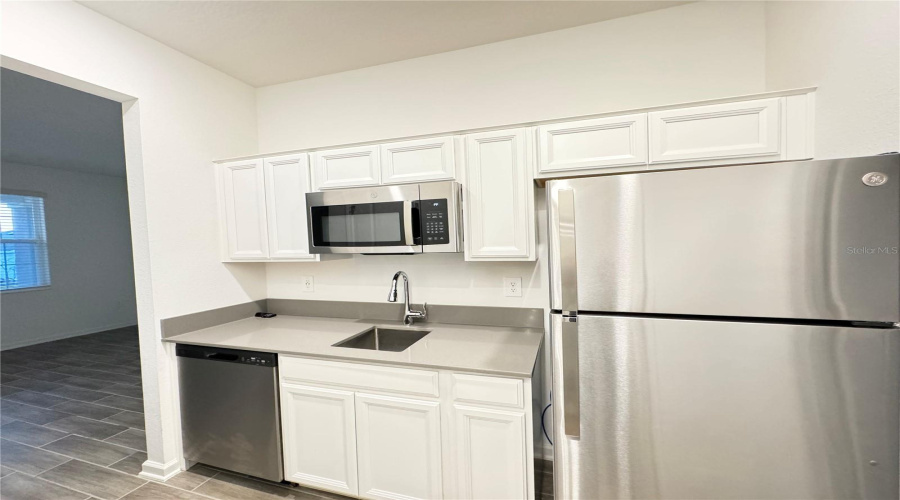 DAVENPORT, Florida 33837, 4 Bedrooms Bedrooms, ,3 BathroomsBathrooms,Residential,For Sale,POMELO,MFRO6316802