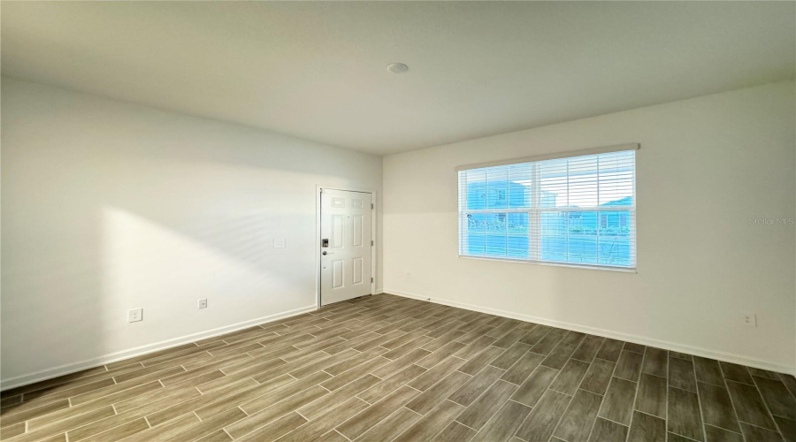 DAVENPORT, Florida 33837, 4 Bedrooms Bedrooms, ,3 BathroomsBathrooms,Residential,For Sale,POMELO,MFRO6316802