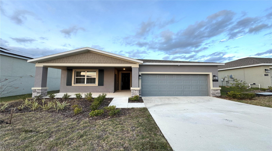 DAVENPORT, Florida 33837, 4 Bedrooms Bedrooms, ,3 BathroomsBathrooms,Residential,For Sale,POMELO,MFRO6316802