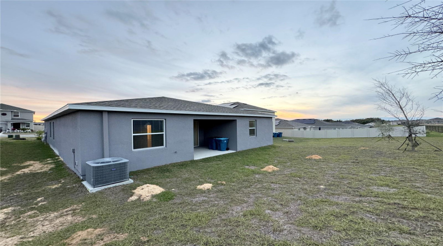 DAVENPORT, Florida 33837, 4 Bedrooms Bedrooms, ,3 BathroomsBathrooms,Residential,For Sale,POMELO,MFRO6316802