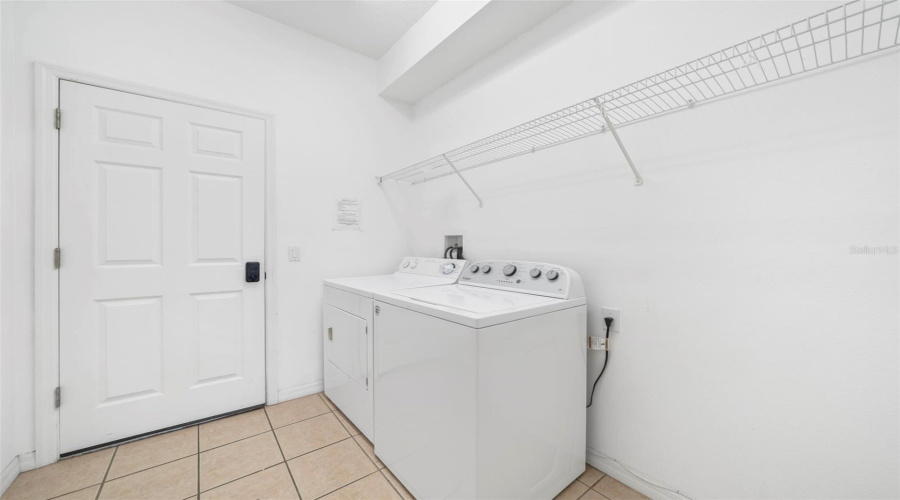 KISSIMMEE, Florida 34746, 5 Bedrooms Bedrooms, ,3 BathroomsBathrooms,Residential,For Sale,CUMBRIAN LAKES,MFRO6309753