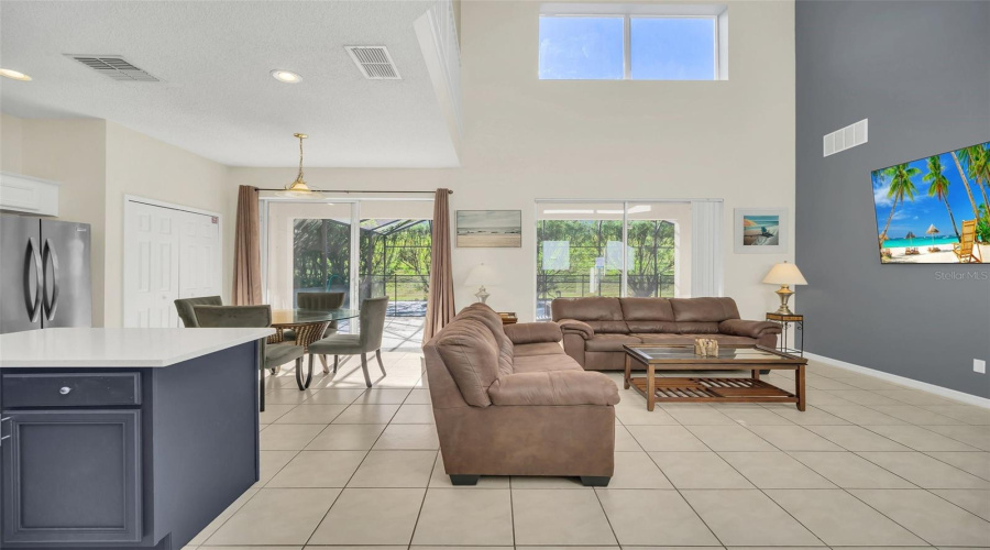 KISSIMMEE, Florida 34747, 6 Bedrooms Bedrooms, ,4 BathroomsBathrooms,Residential,For Sale,LA ISLA,MFRO6314964