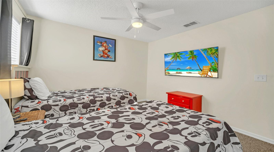 KISSIMMEE, Florida 34747, 6 Bedrooms Bedrooms, ,4 BathroomsBathrooms,Residential,For Sale,LA ISLA,MFRO6314964