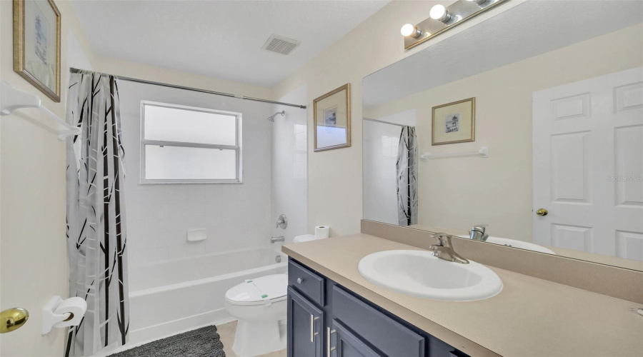 KISSIMMEE, Florida 34747, 6 Bedrooms Bedrooms, ,4 BathroomsBathrooms,Residential,For Sale,LA ISLA,MFRO6314964