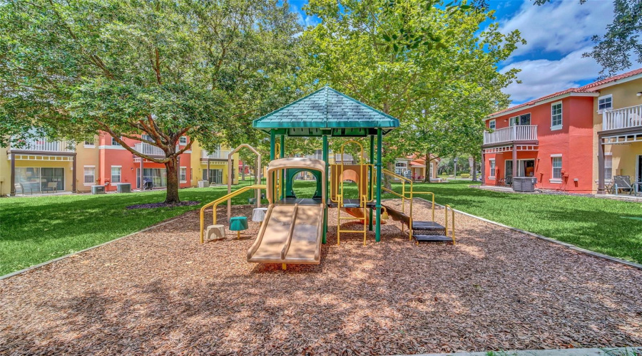 KISSIMMEE, Florida 34747, 6 Bedrooms Bedrooms, ,4 BathroomsBathrooms,Residential,For Sale,LA ISLA,MFRO6314964