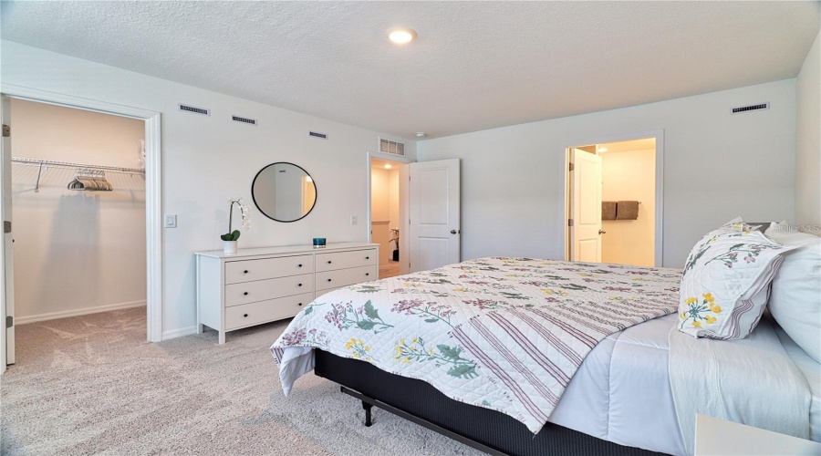 DAVENPORT, Florida 33896, 3 Bedrooms Bedrooms, ,2 BathroomsBathrooms,Residential,For Sale,LONGBOAT,MFRO6316880