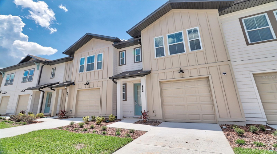 DAVENPORT, Florida 33896, 3 Bedrooms Bedrooms, ,2 BathroomsBathrooms,Residential,For Sale,LONGBOAT,MFRO6316880