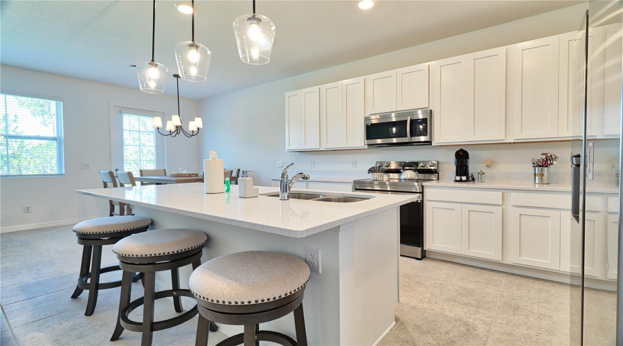 DAVENPORT, Florida 33896, 3 Bedrooms Bedrooms, ,2 BathroomsBathrooms,Residential,For Sale,LONGBOAT,MFRO6316880