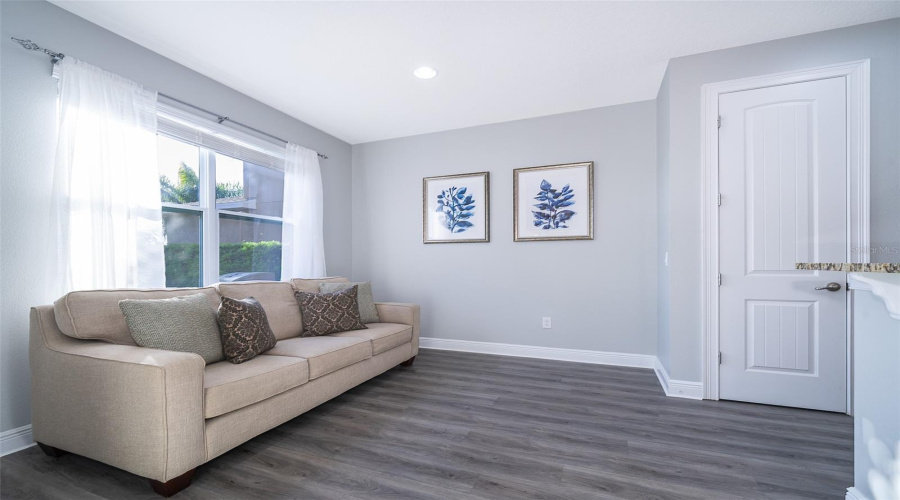 KISSIMMEE, Florida 34747, 6 Bedrooms Bedrooms, ,5 BathroomsBathrooms,Residential,For Sale,LASSO,MFRS5128697