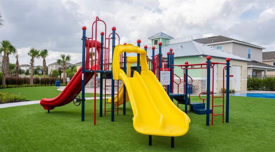 KISSIMMEE, Florida 34747, 6 Bedrooms Bedrooms, ,5 BathroomsBathrooms,Residential,For Sale,LASSO,MFRS5128697
