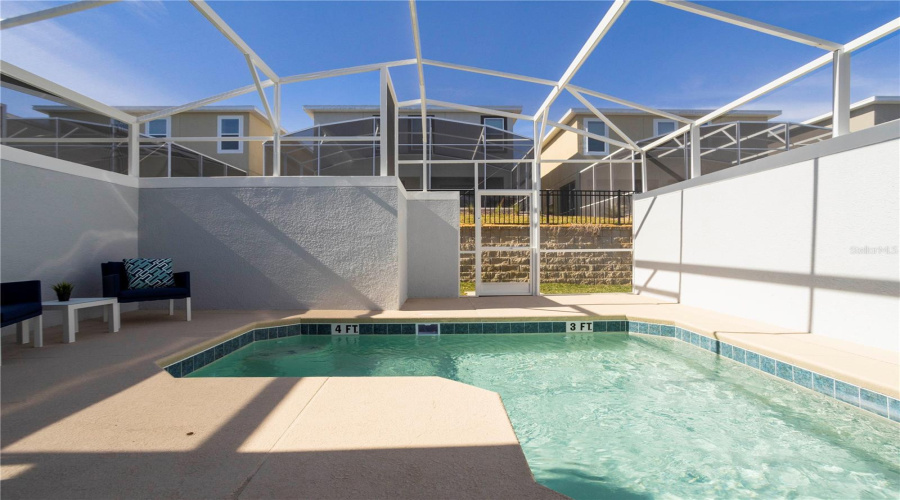 DAVENPORT, Florida 33896, 5 Bedrooms Bedrooms, ,4 BathroomsBathrooms,Residential,For Sale,SPLASH SHOT,MFRO6317014