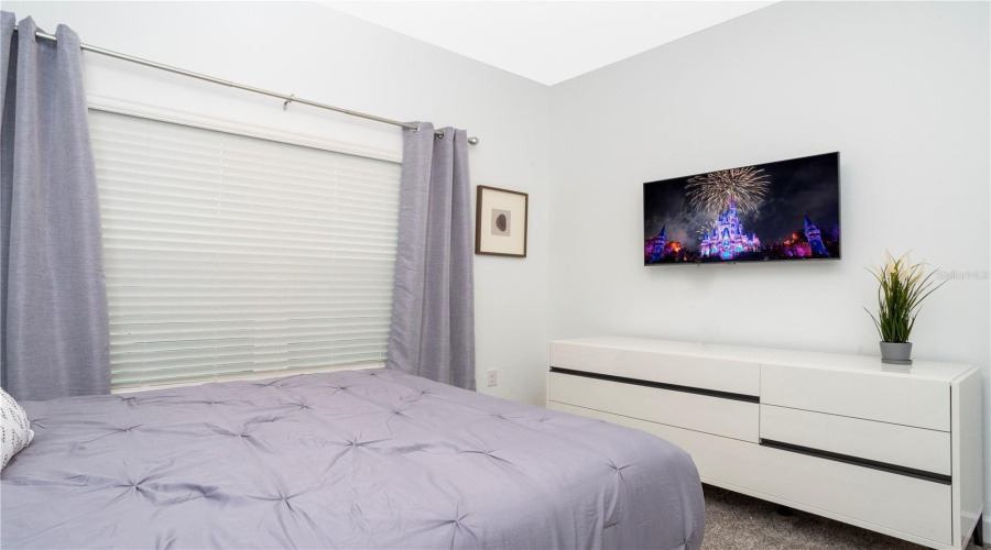 DAVENPORT, Florida 33896, 5 Bedrooms Bedrooms, ,4 BathroomsBathrooms,Residential,For Sale,SPLASH SHOT,MFRO6317014