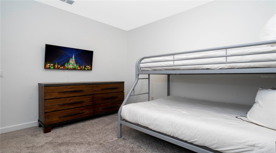 DAVENPORT, Florida 33896, 5 Bedrooms Bedrooms, ,4 BathroomsBathrooms,Residential,For Sale,SPLASH SHOT,MFRO6317014