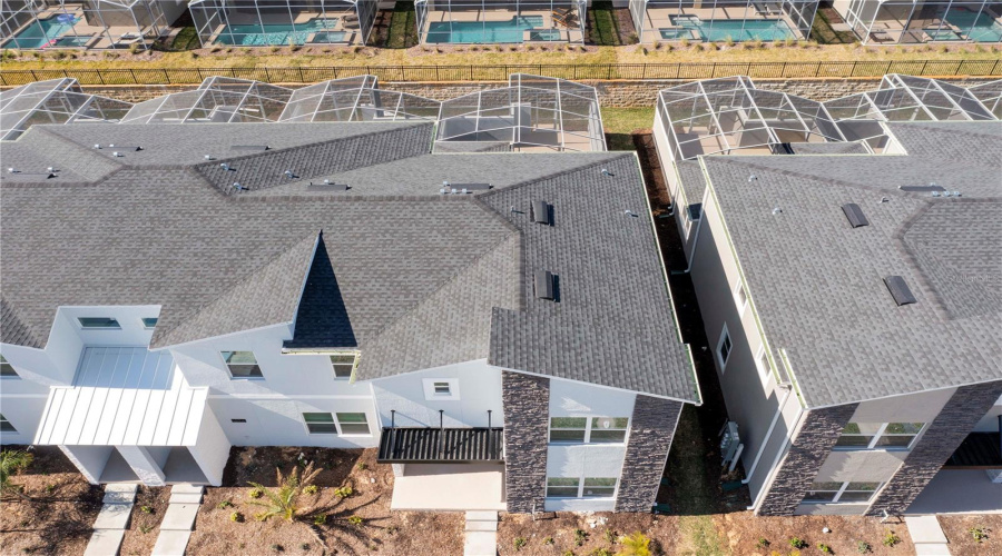 DAVENPORT, Florida 33896, 5 Bedrooms Bedrooms, ,4 BathroomsBathrooms,Residential,For Sale,SPLASH SHOT,MFRO6317014