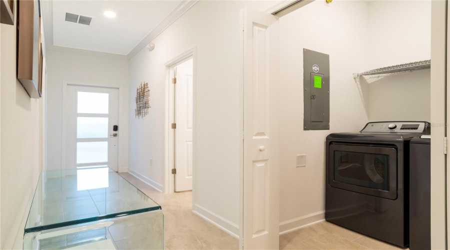 DAVENPORT, Florida 33896, 5 Bedrooms Bedrooms, ,4 BathroomsBathrooms,Residential,For Sale,SPLASH SHOT,MFRO6317014