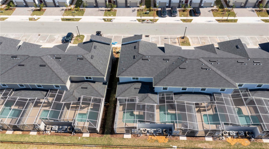 DAVENPORT, Florida 33896, 5 Bedrooms Bedrooms, ,4 BathroomsBathrooms,Residential,For Sale,SPLASH SHOT,MFRO6317014