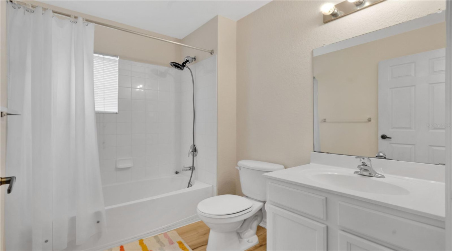 KISSIMMEE, Florida 34746, 4 Bedrooms Bedrooms, ,3 BathroomsBathrooms,Residential,For Sale,YELLOWGOLD,MFRO6316711