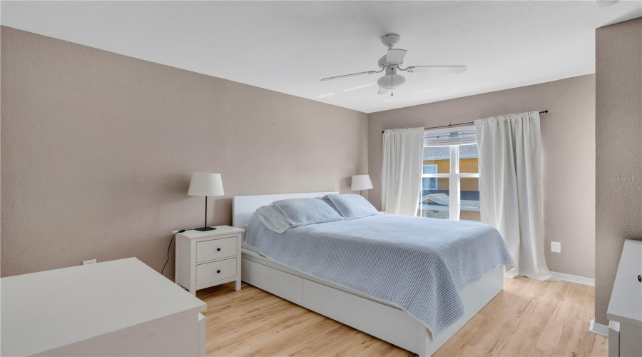 KISSIMMEE, Florida 34746, 4 Bedrooms Bedrooms, ,3 BathroomsBathrooms,Residential,For Sale,YELLOWGOLD,MFRO6316711