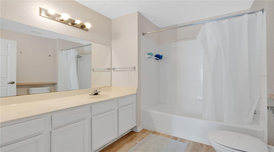 KISSIMMEE, Florida 34746, 4 Bedrooms Bedrooms, ,3 BathroomsBathrooms,Residential,For Sale,YELLOWGOLD,MFRO6316711