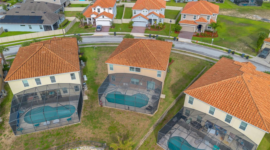 DAVENPORT, Florida 33837, 6 Bedrooms Bedrooms, ,5 BathroomsBathrooms,Residential,For Sale,CABELLO,MFRO6317144