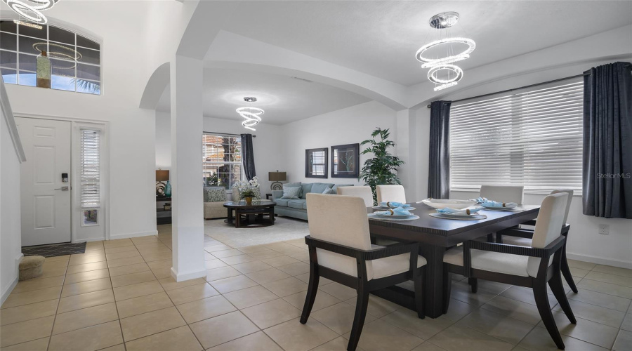DAVENPORT, Florida 33837, 6 Bedrooms Bedrooms, ,5 BathroomsBathrooms,Residential,For Sale,CABELLO,MFRO6317144