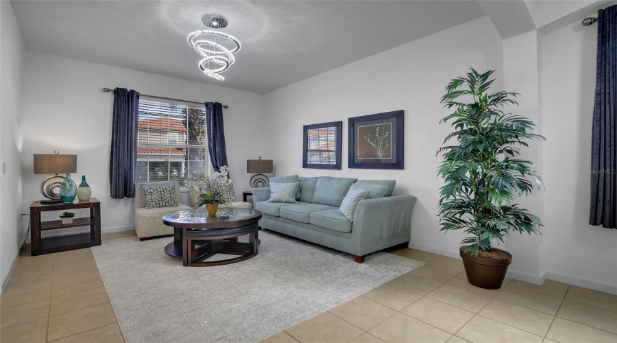 DAVENPORT, Florida 33837, 6 Bedrooms Bedrooms, ,5 BathroomsBathrooms,Residential,For Sale,CABELLO,MFRO6317144