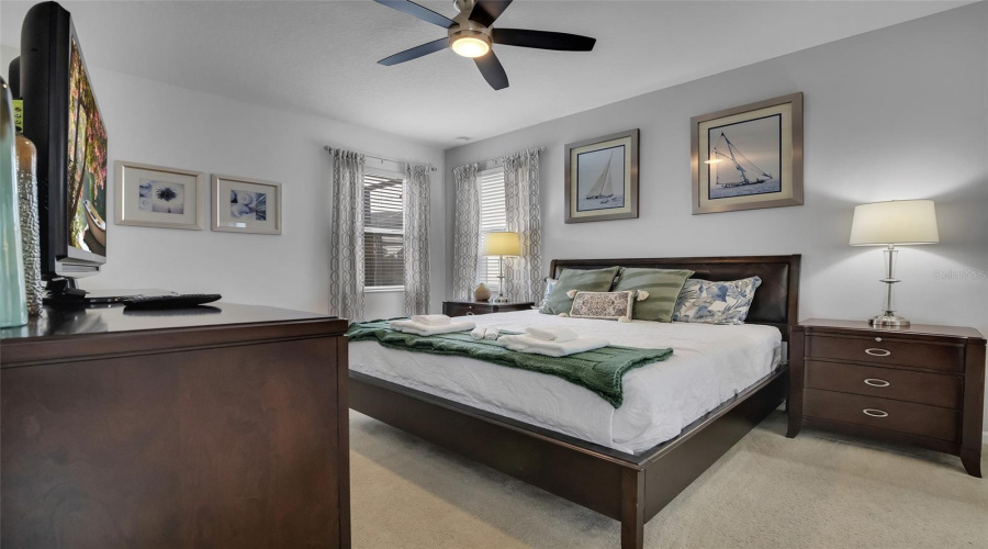 DAVENPORT, Florida 33837, 6 Bedrooms Bedrooms, ,5 BathroomsBathrooms,Residential,For Sale,CABELLO,MFRO6317144
