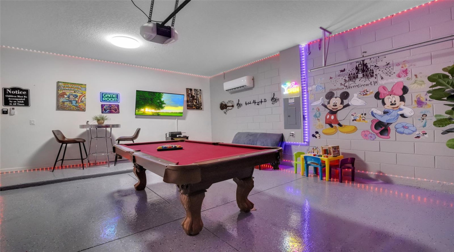 DAVENPORT, Florida 33837, 6 Bedrooms Bedrooms, ,5 BathroomsBathrooms,Residential,For Sale,CABELLO,MFRO6317144