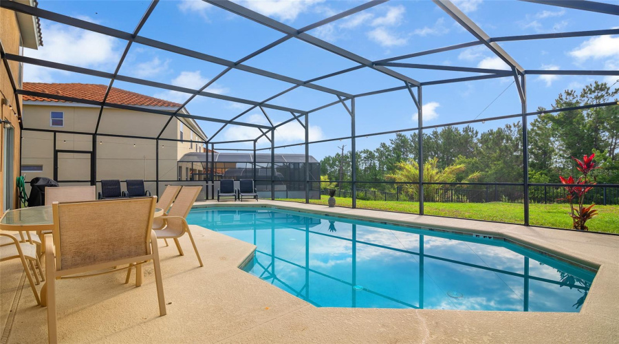 DAVENPORT, Florida 33837, 6 Bedrooms Bedrooms, ,5 BathroomsBathrooms,Residential,For Sale,CABELLO,MFRO6317144