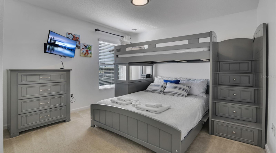 DAVENPORT, Florida 33837, 6 Bedrooms Bedrooms, ,5 BathroomsBathrooms,Residential,For Sale,CABELLO,MFRO6317144