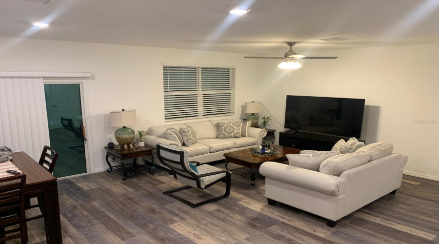 DAVENPORT, Florida 33837, 3 Bedrooms Bedrooms, ,2 BathroomsBathrooms,Residential,For Sale,GRANDIN,MFRS5128689