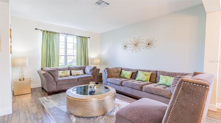 KISSIMMEE, Florida 34747, 7 Bedrooms Bedrooms, ,4 BathroomsBathrooms,Residential,For Sale,OASIS KEY,MFRS5128743