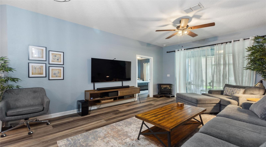 DAVENPORT, Florida 33896, 2 Bedrooms Bedrooms, ,2 BathroomsBathrooms,Residential,For Sale,QUAKER RIDGE LN,MFRS5128780